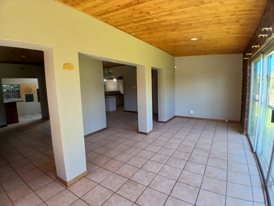 4 Bedroom Property for Sale in Kuruman Northern Cape